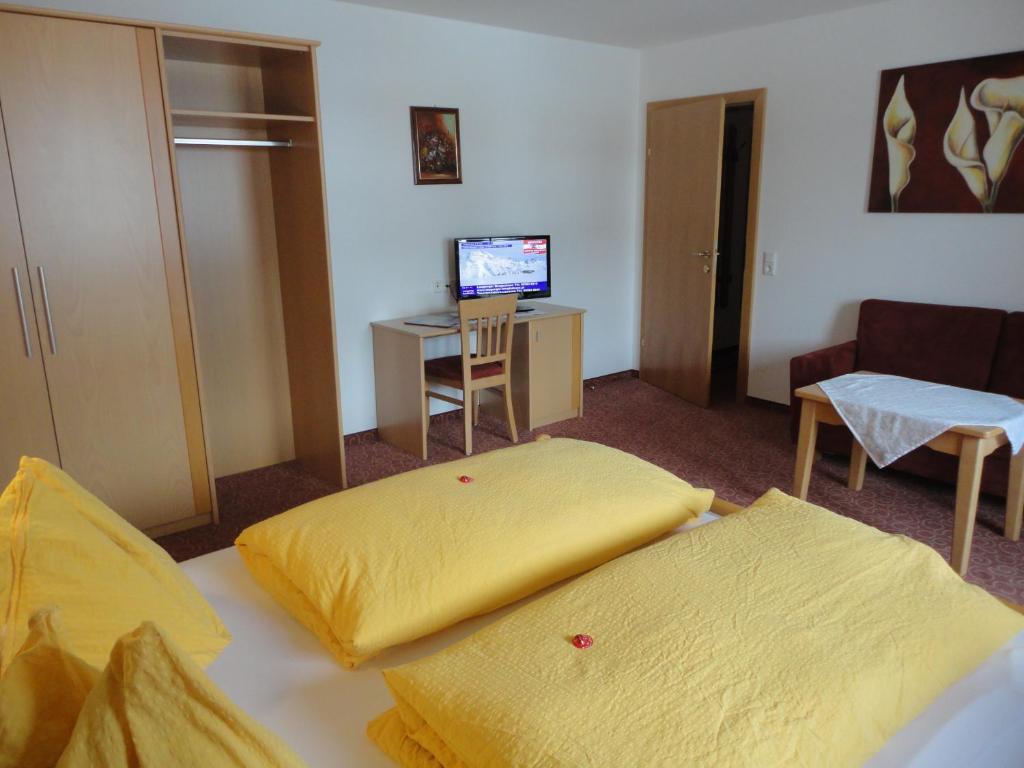 Gasthof Brentwirt Hostal Leogang Habitación foto